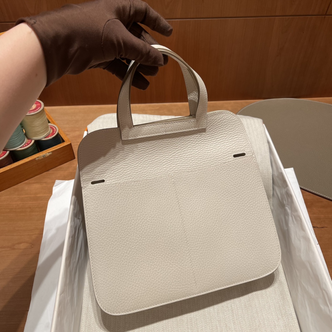 에르메스 할잔백25 나타 화이트 금장